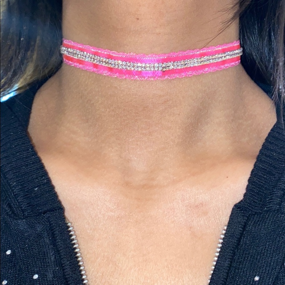 Pink Diamond Lace Choker 🖤